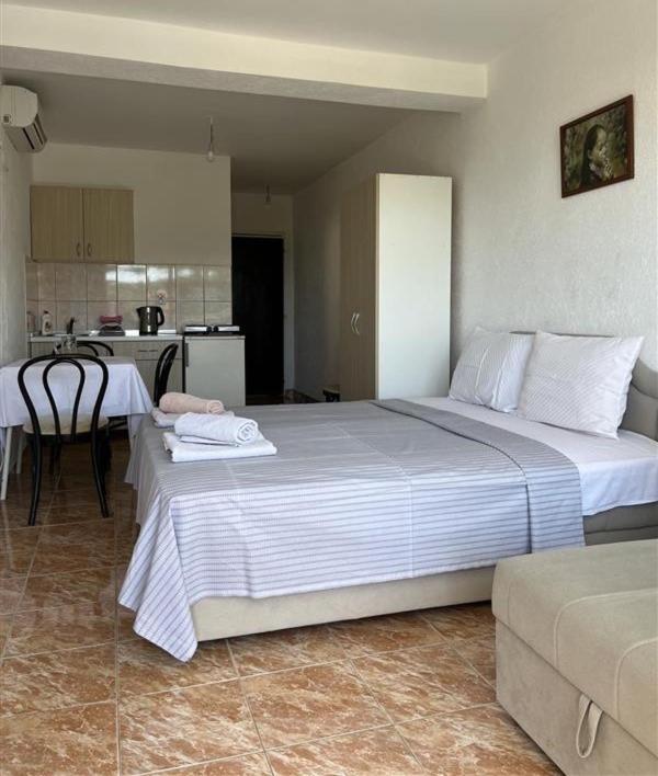 Apartmani Neda Bane Петровац Экстерьер фото