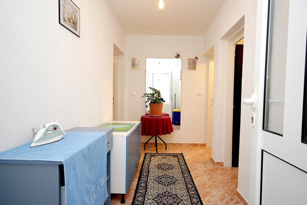 Apartmani Neda Bane Петровац Экстерьер фото