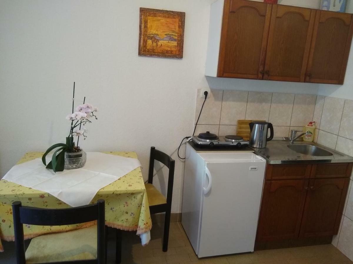 Apartmani Neda Bane Петровац Экстерьер фото